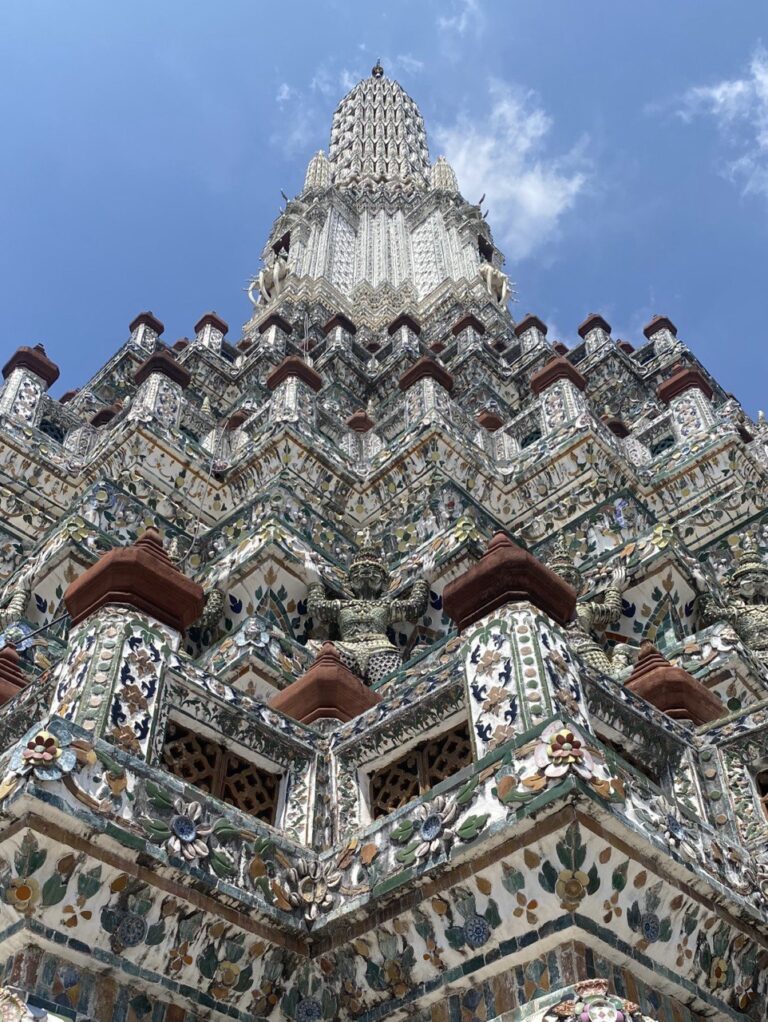 Wat Arun Ratchawararam Ratchawaramahawihan, Bangkok, Thailand