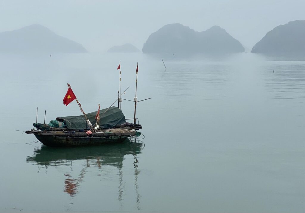 Cat Ba, Vietnam