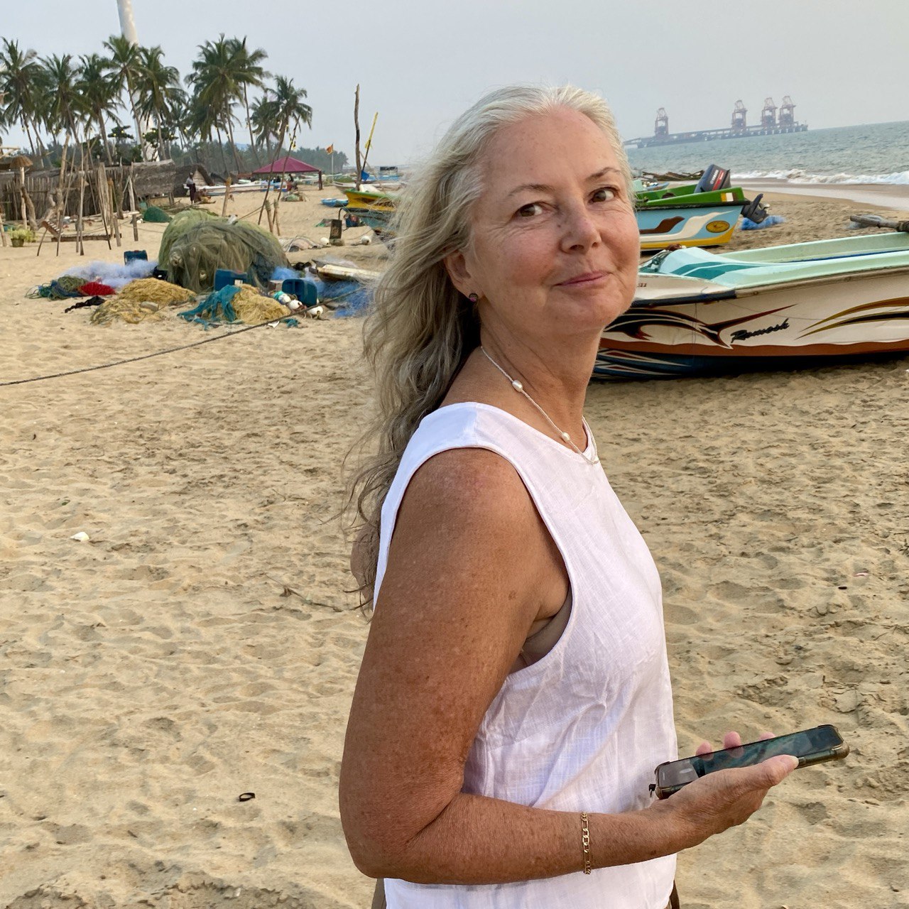 V on Kalpitiya beach, Sri Lanka